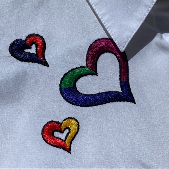 Escada VINTAGE Heart โค๏ธ Button Up Shirt - Picture 6 of 14